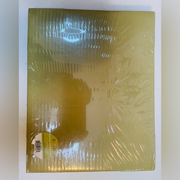 Ty Pennington Style Bamboo Picture Frame 5X7 - Picture 2 of 2